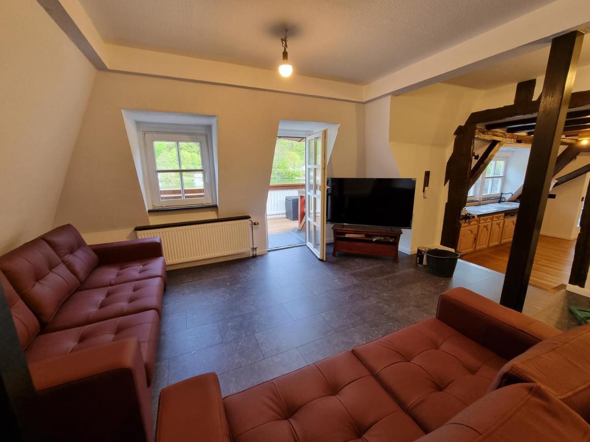 Ferienwohnung Moselschiefer Neu Ab Mai 2023 Traben-Trarbach Exterior foto