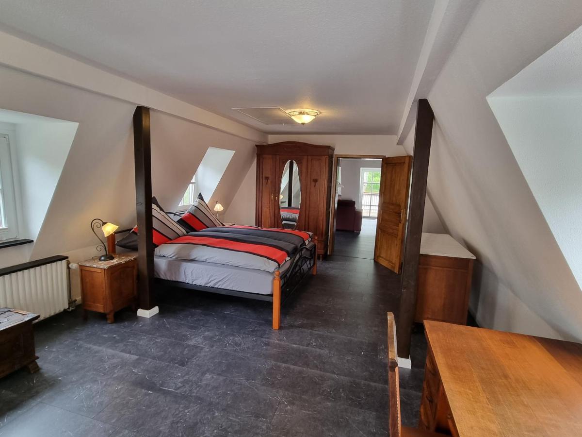 Ferienwohnung Moselschiefer Neu Ab Mai 2023 Traben-Trarbach Exterior foto